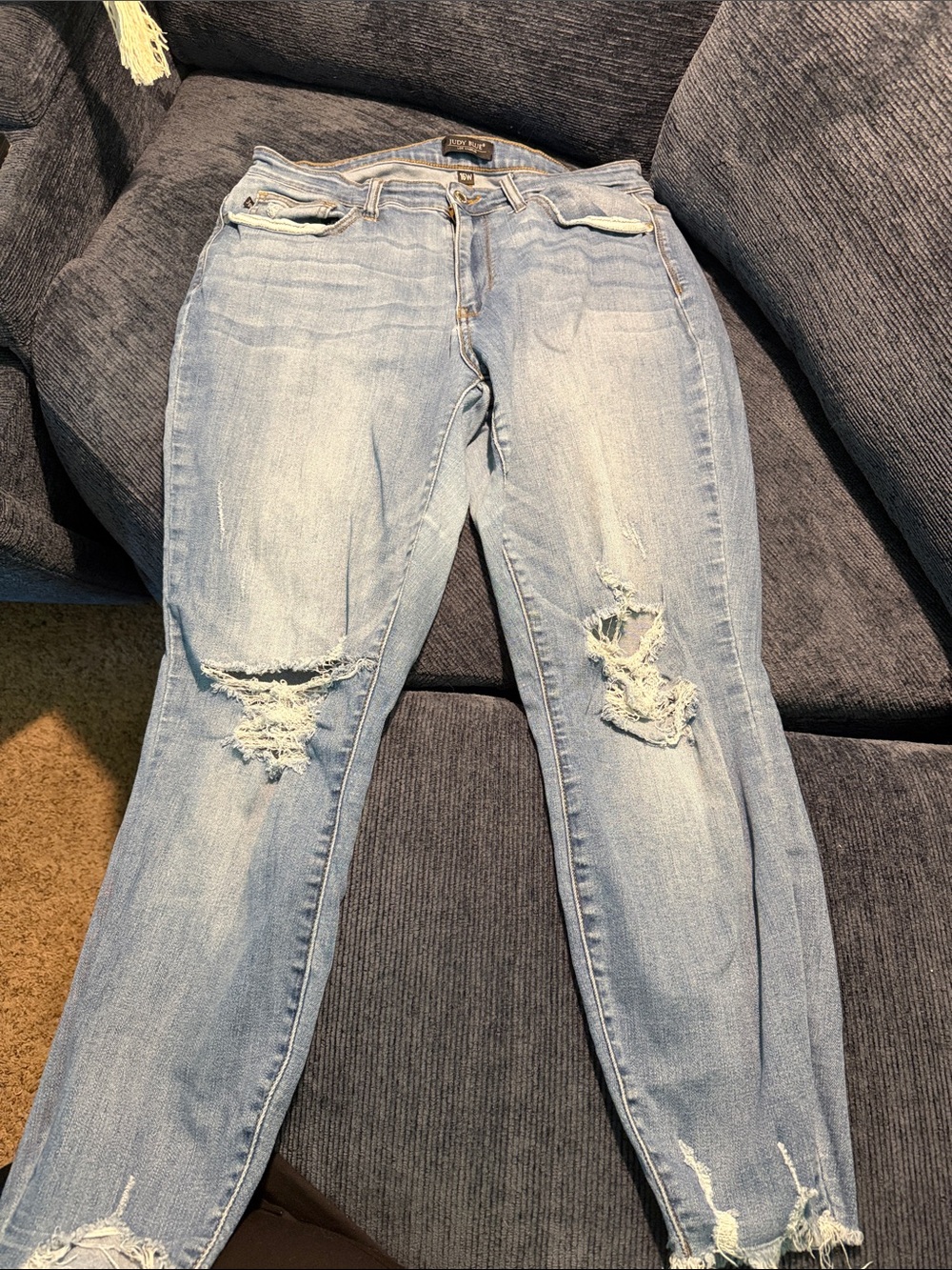 Judy Blue Washed Light Blue Ripped Skinny Jeans
